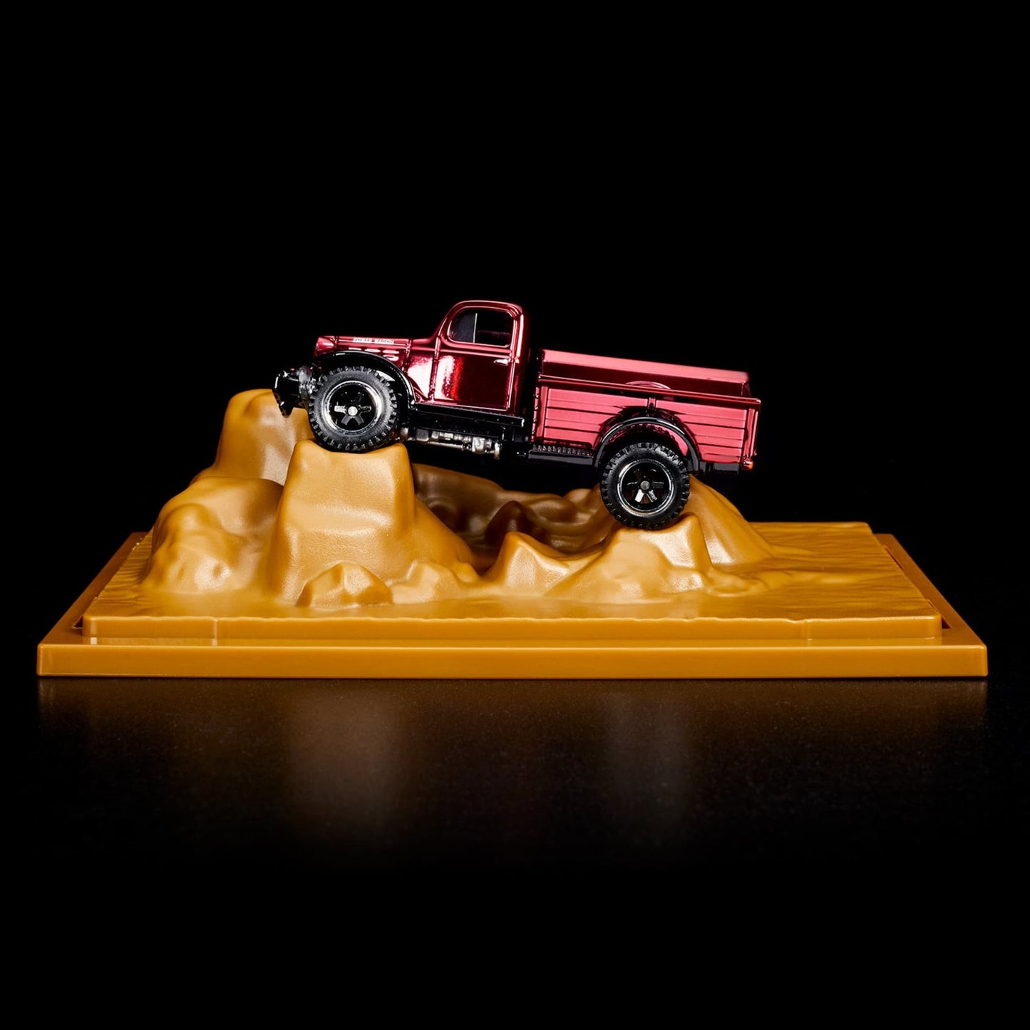 RLC Exclusive 1952 Dodge Power Wagon - Mô Hình Xe Khung Xoay Tỷ Lệ 1:64 Hot Wheels - Hình ảnh chi tiết 2