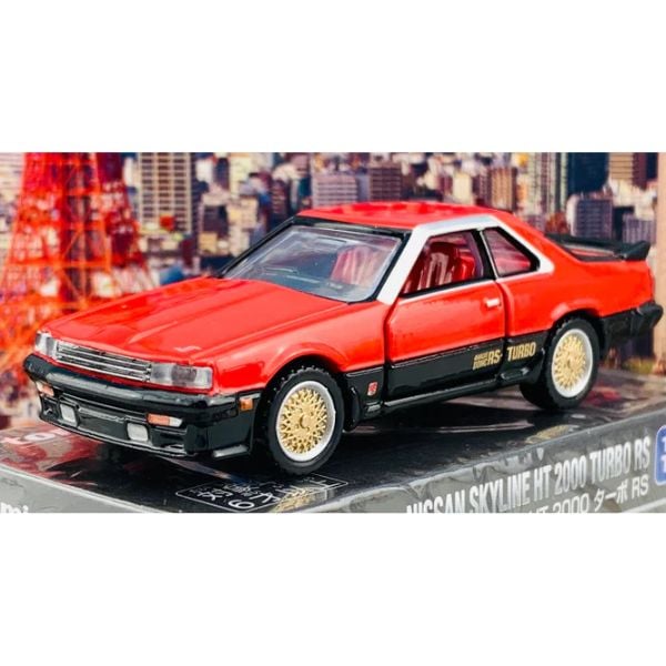 Tomica Premium 10th Anniversary Nissan Skyline HT 2000 Turbo RS