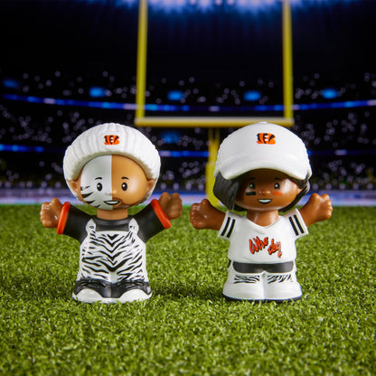 Little People Collector Cincinnati Bengals Alternate Jersey Figure Set - Bộ Mô Hình Cầu Thủ NFL Sưu Tầm Mattel - Hình ảnh bổ sung 4