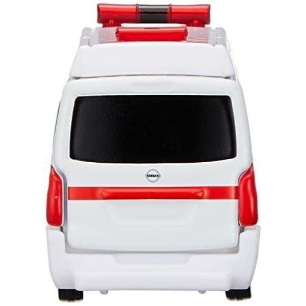Tomica No. 18 Nissan Nv350 Caravan Ambulance