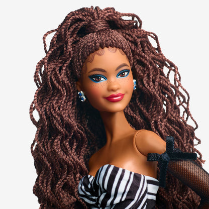 Barbie 65th Anniversary Doll With Brunette Hair - Búp Bê Sưu Tầm Kỷ Niệm 65 Năm - Mattel HRM59 - Góc nhìn khác 3