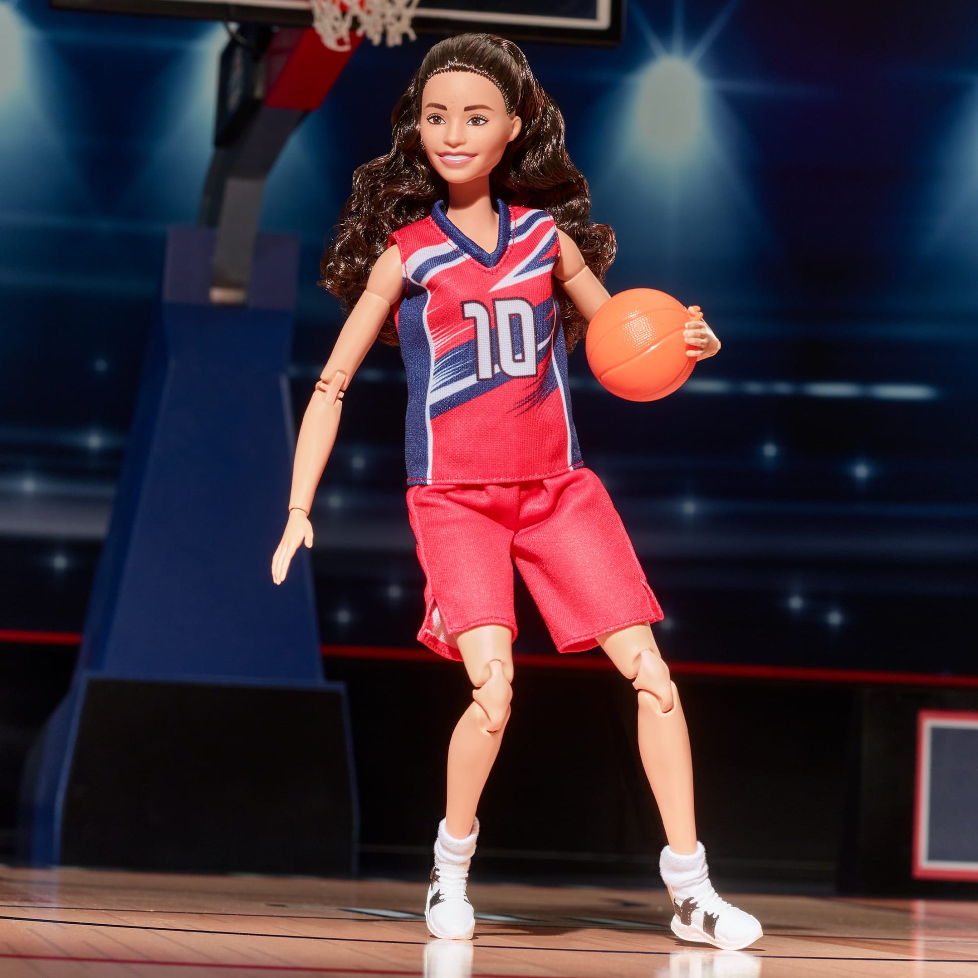 Barbie Inspiring Women Sue Bird Doll - Búp bê Sưu tầm Vận động viên Bóng rổ - Mattel HJW97 - Hình ảnh bổ sung 4