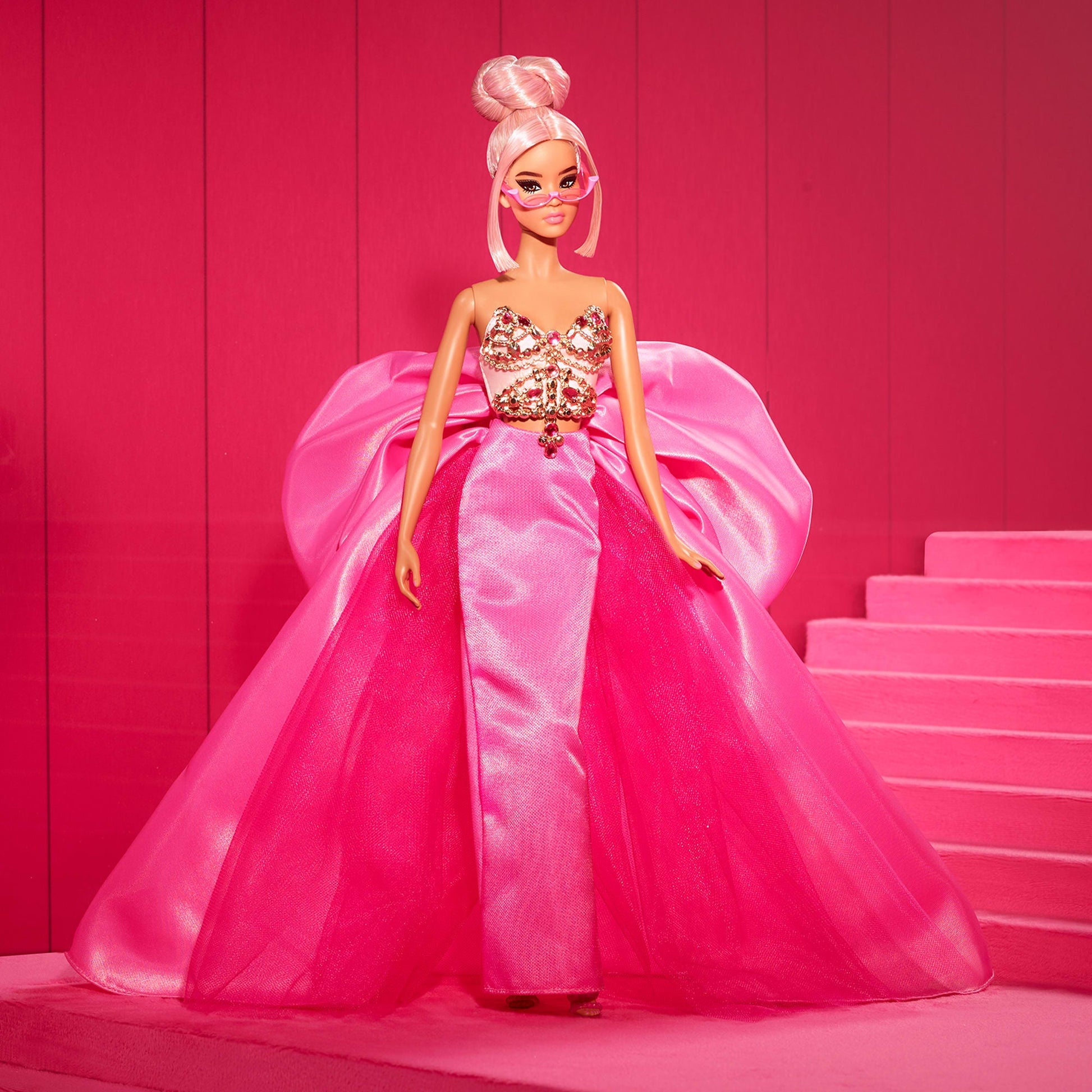 Barbie Pink Collection Doll 5 - Búp bê Sưu tầm Cao cấp - Barbie Signature HJW86 - Hình ảnh bổ sung 4