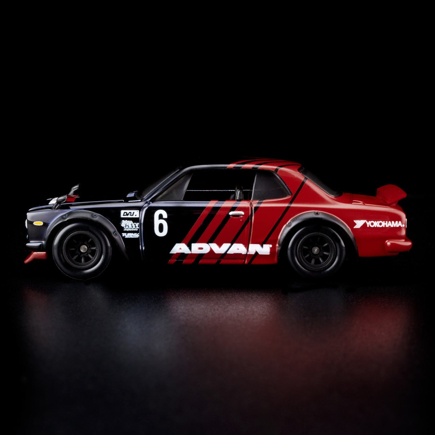 Hot Wheels RLC 1972 Skyline H/T 2000GT-R - Mô Hình Xe Nissan Skyline JDM Cao Cấp - Hot Wheels RLC Exclusive - Hình ảnh bổ sung 10
