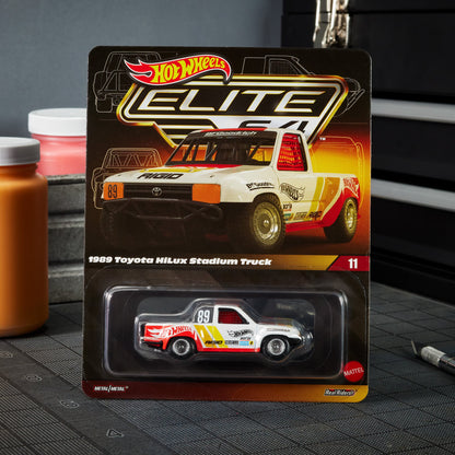 Hot Wheels Elite 64 1989 Toyota HiLux Stadium Truck - Xe Mô Hình Tỷ Lệ 1:64 Cao Cấp - Hot Wheels