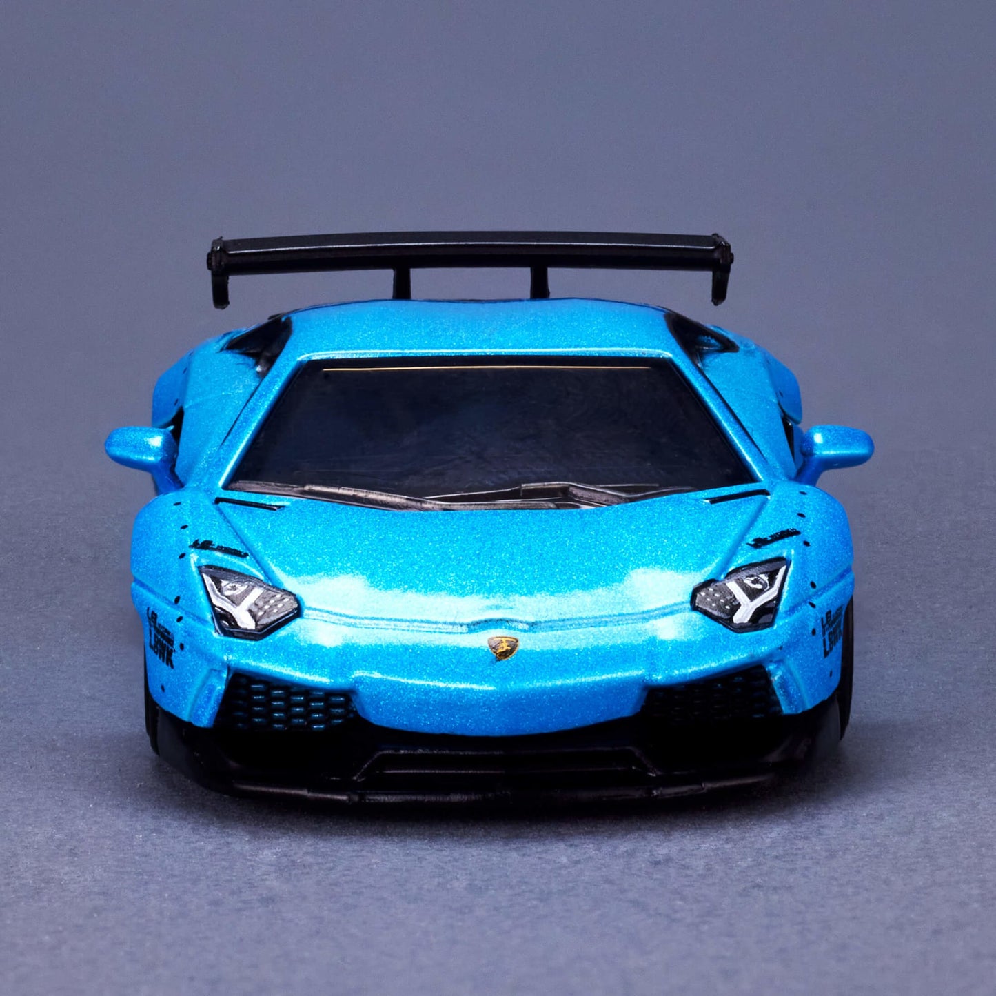 Elite 64 Series LBWK Lamborghini Aventador LP 700-4 - Mô hình xe tỉ lệ 1:64 Hot Wheels - Hình ảnh bổ sung 5