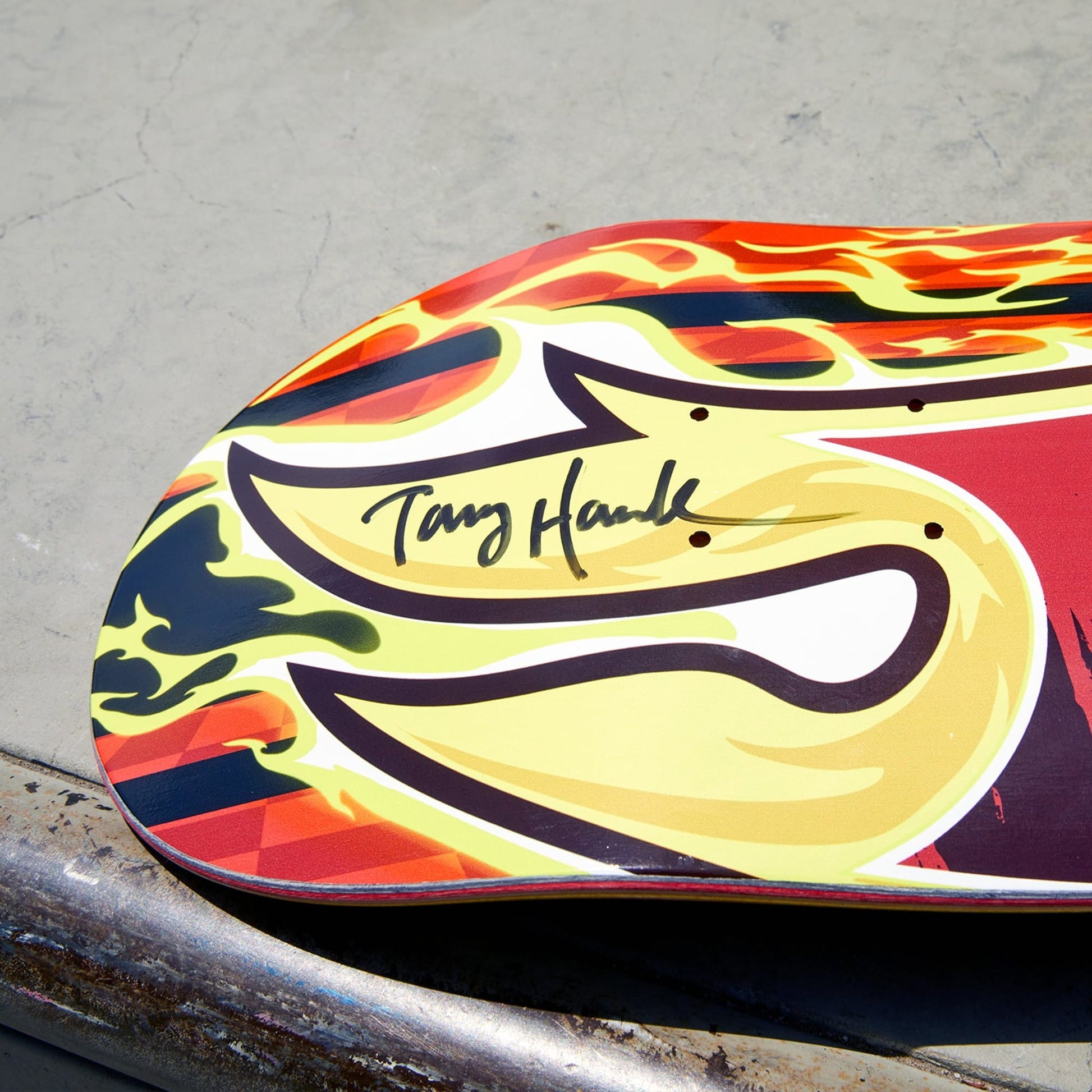 Tony Hawk x Hot Wheels Skate, Wildfire Deck & Fingerboard - Ván trượt cao cấp giới hạn có chữ ký - Mattel Creations HPP94 - Hình ảnh bổ sung 5