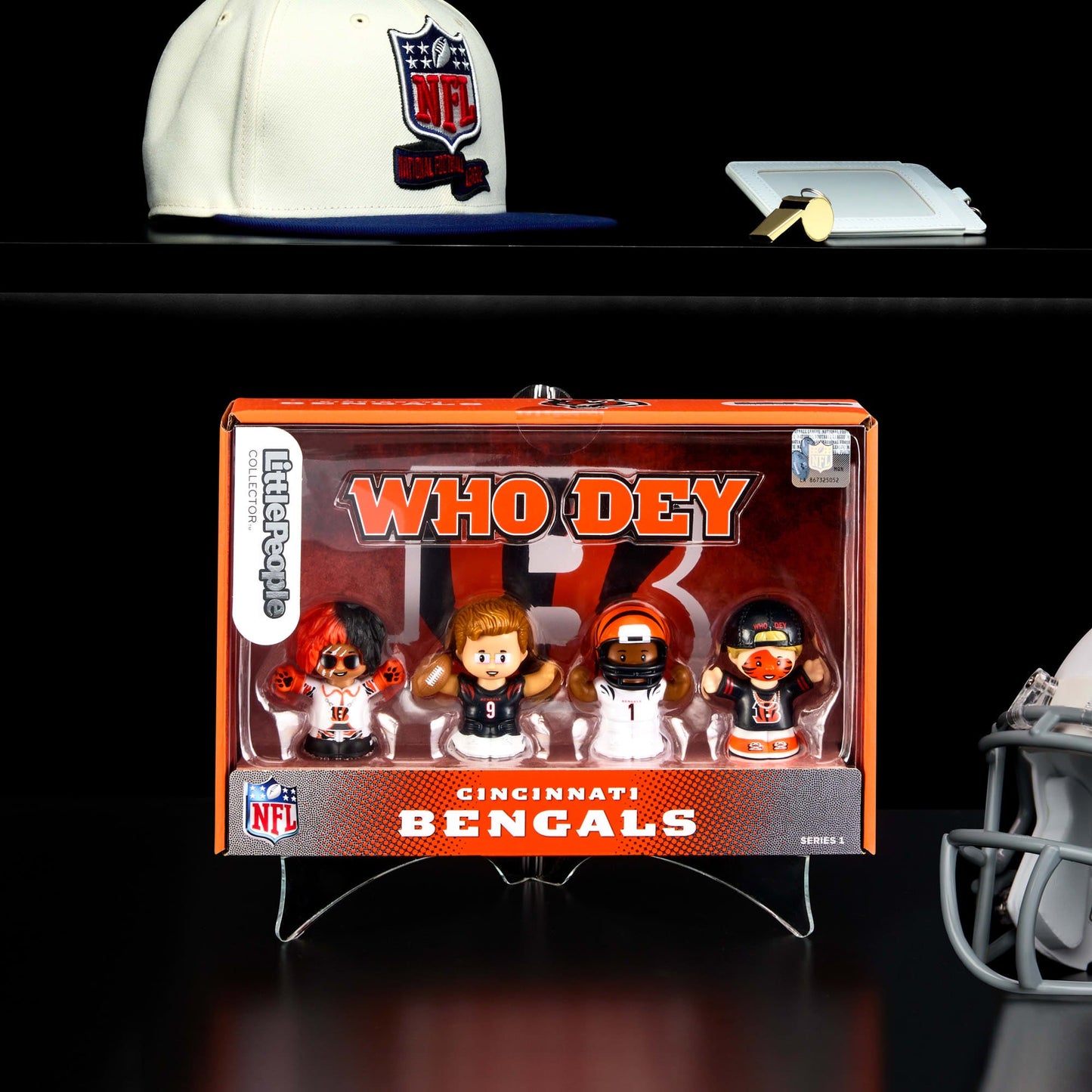 Little People Collector x NFL Cincinnati Bengals Set - Bộ Mô Hình Nhân Vật Thể Thao NFL - Mattel - Hình ảnh sản phẩm