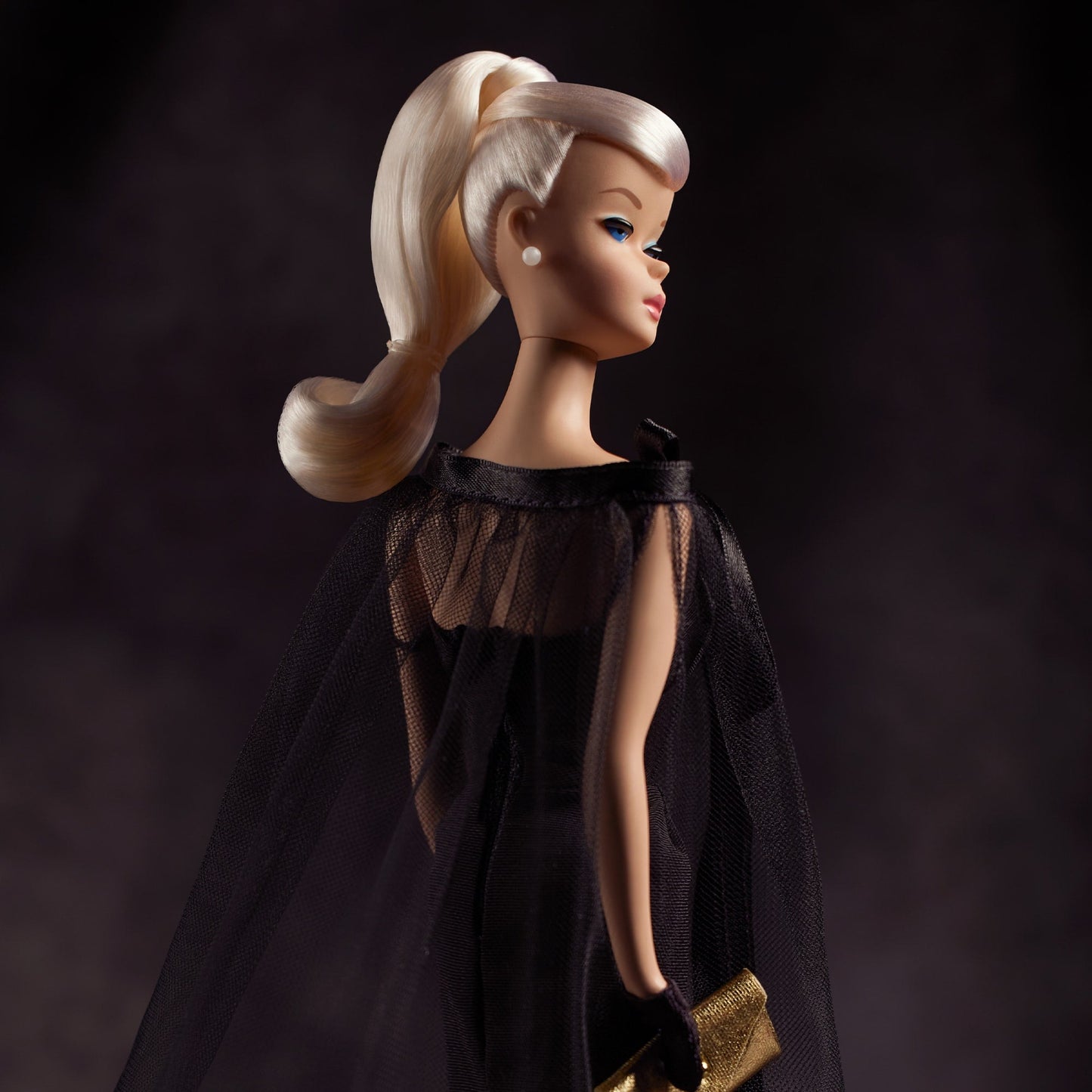 Swirl Pony Barbie Doll - Búp Bê Sưu Tầm Silkstone Cổ Điển Barbie Signature (HRM88) - Hình ảnh bổ sung 5