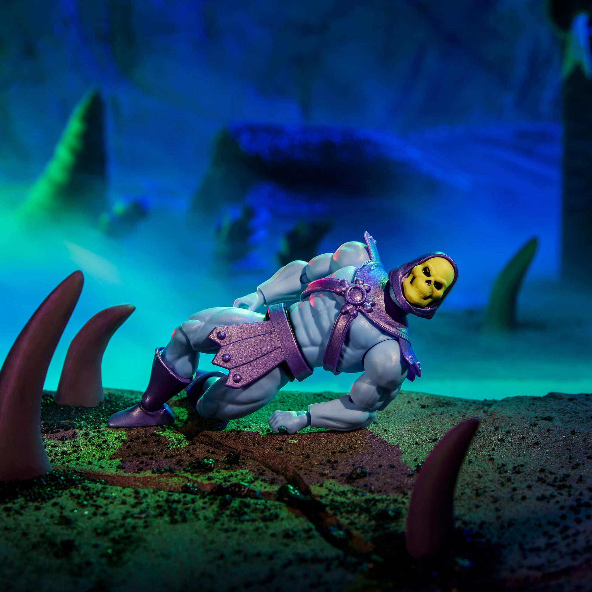 Masters of the Universe Skeletor x VeeFriends Skilled Skeleton 2-Pack - Bộ 2 Mô Hình Khớp Cử Động Mattel Creations Mattel - ả