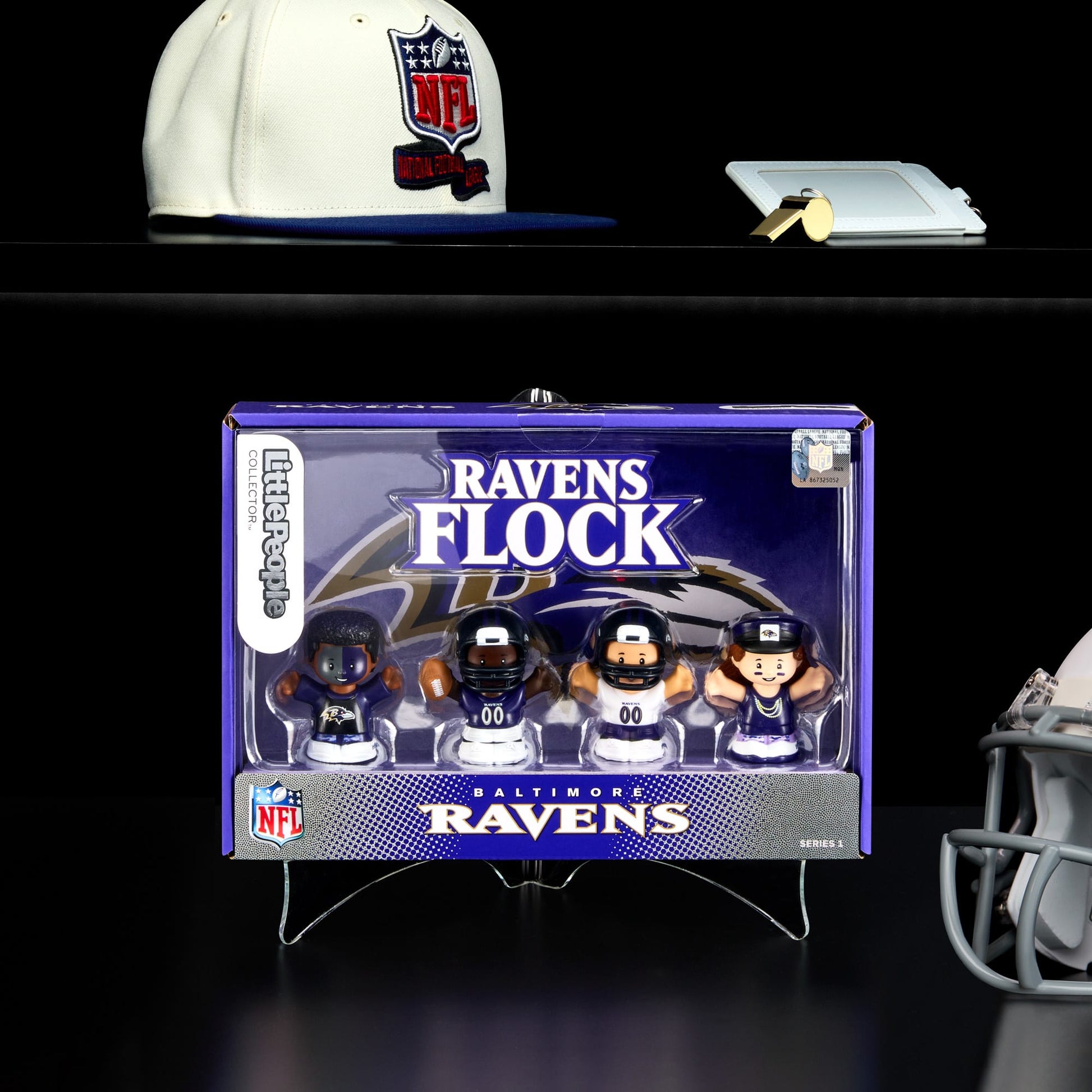Little People Collector x NFL Baltimore Ravens Set - Bộ Mô Hình Đồ Chơi Sưu Tập NFL Mattel HNJ33 - Hình ảnh sản phẩm