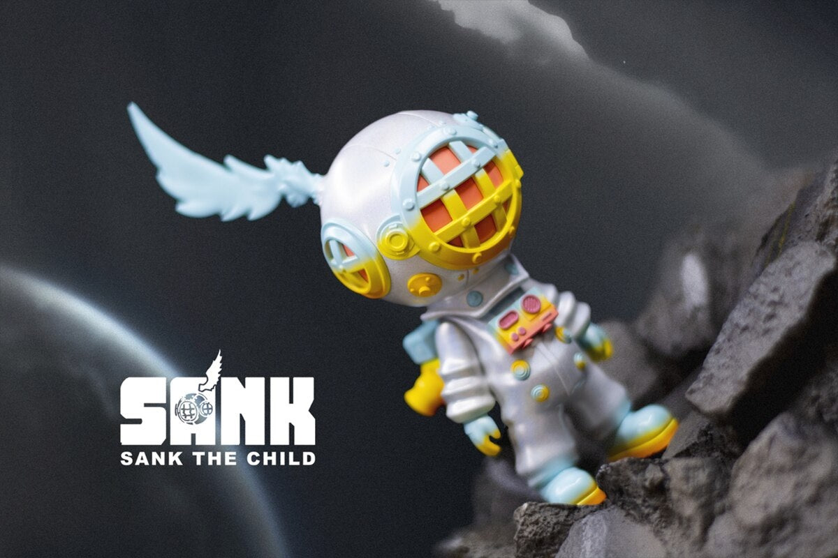 Sank Toys On The Way-Space Traveller-White Fantasy | Mô Hình Art Toy Cao Cấp | Sank Toys