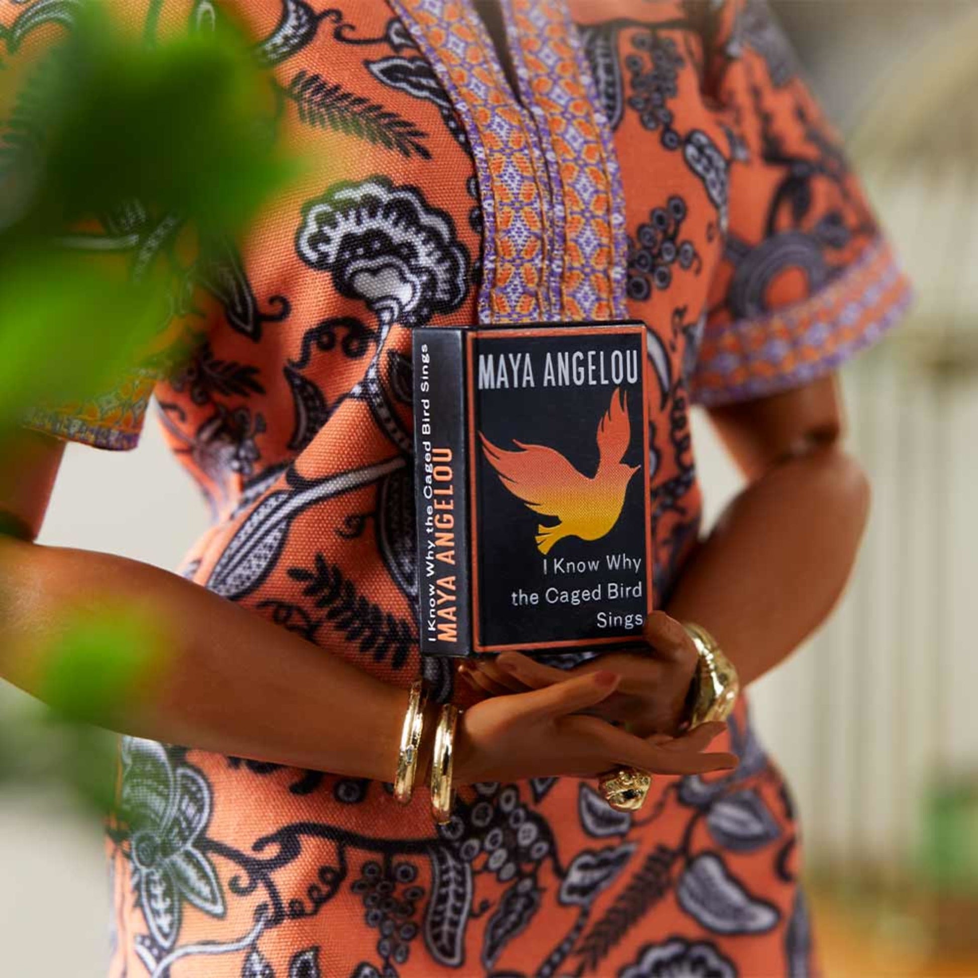 Barbie Inspiring Women Maya Angelou Doll - Búp bê Sưu tầm Maya Angelou - Mattel Signature Mattel - ảnh 1 - Collectible Doll