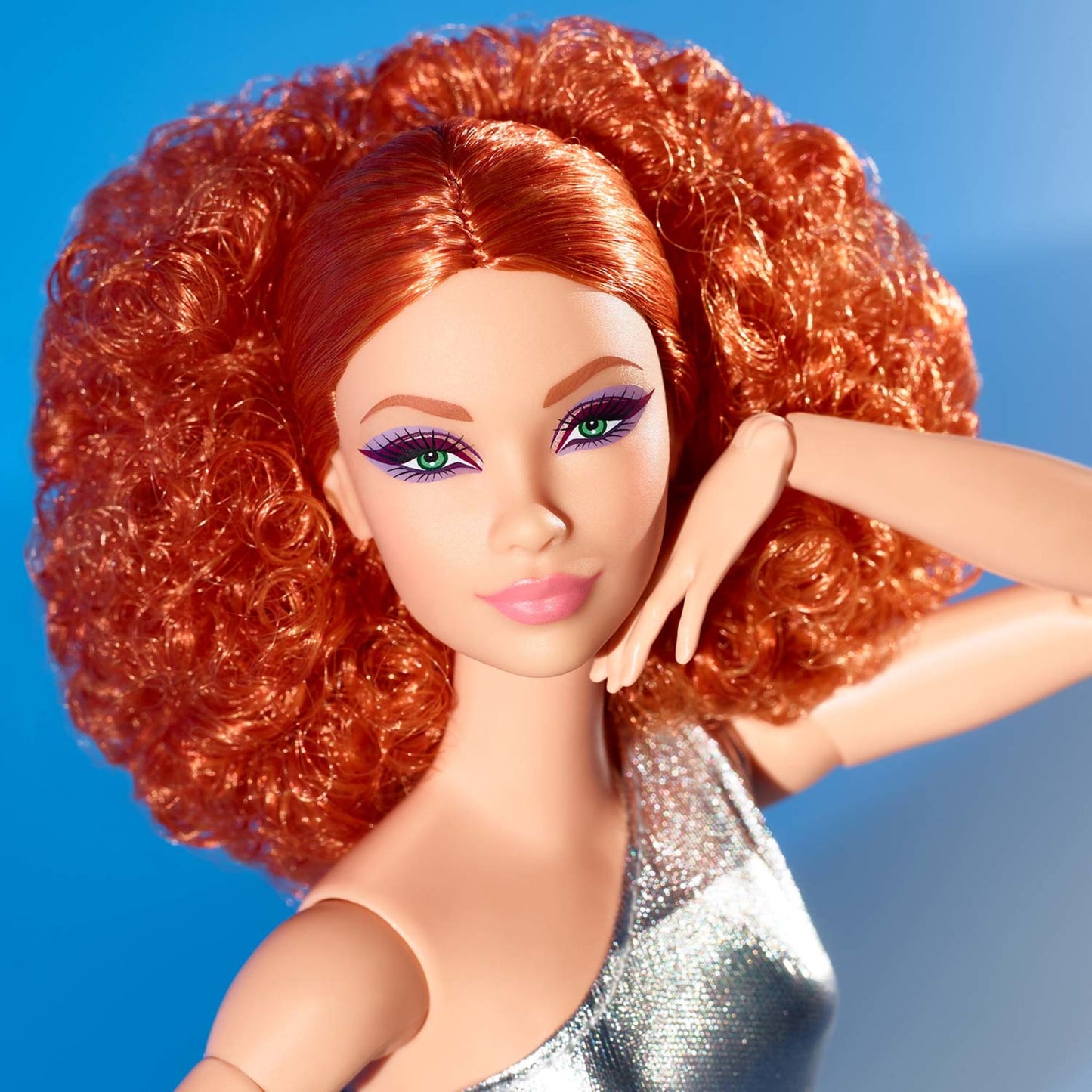 Barbie Signature Barbie Looks Doll (Original, Red) - Búp Bê Sưu Tầm Khớp Linh Hoạt Mattel HBX94 - Hình ảnh bổ sung 5