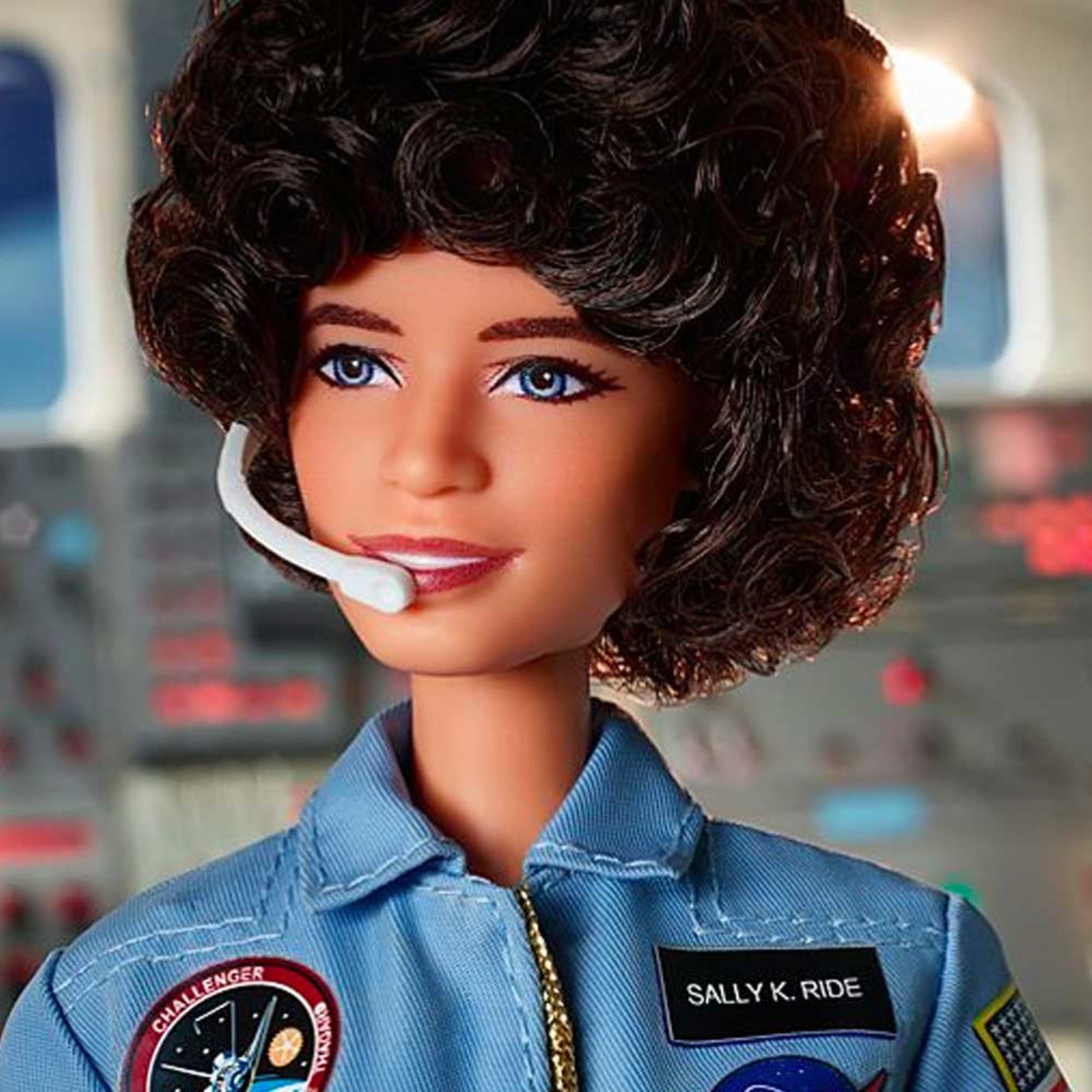 Sally Ride Barbie Inspiring Women Doll - Búp bê Phi hành gia NASA - Barbie Signature Mattel Mattel - ảnh 1 - Doll