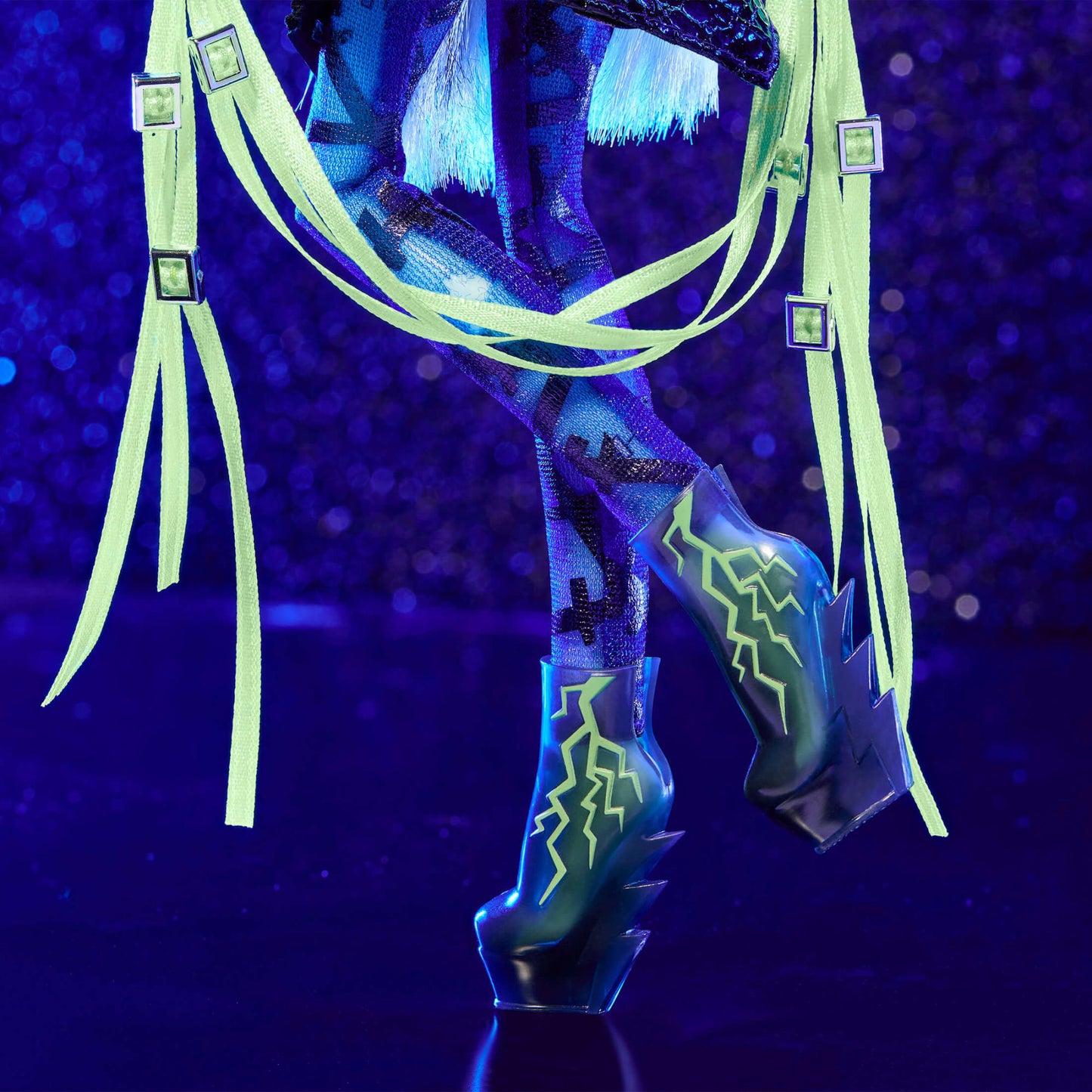 Monster High Haunt Couture Midnight Runway Frankie Stein Doll - Búp Bê Sưu Tầm Cao Cấp Mattel Creations HKY81 - Hình ảnh bổ sung 4