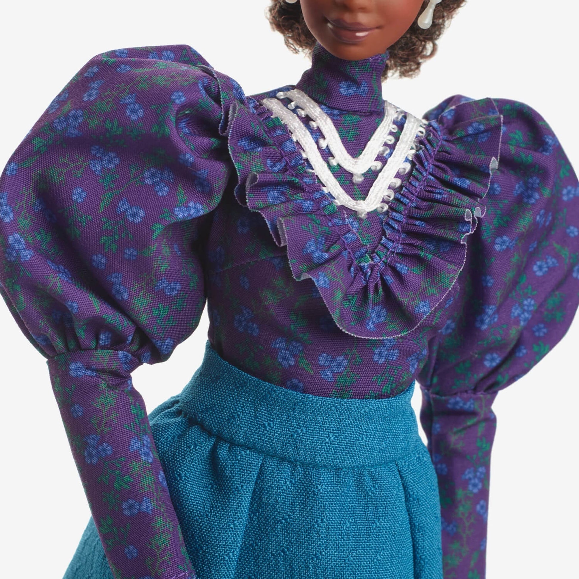 Inspiring Women Madam C.J. Walker Barbie Doll - Búp Bê Sưu Tầm Barbie Signature HLM19 - Góc nhìn khác 3