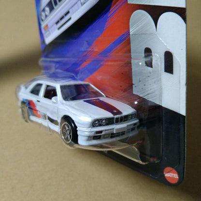 Celebrations BMW 3.0 CS HOT WHEELS JBY56/GRT01 - Mô hình siêu xe 1:64 - Hot Wheels