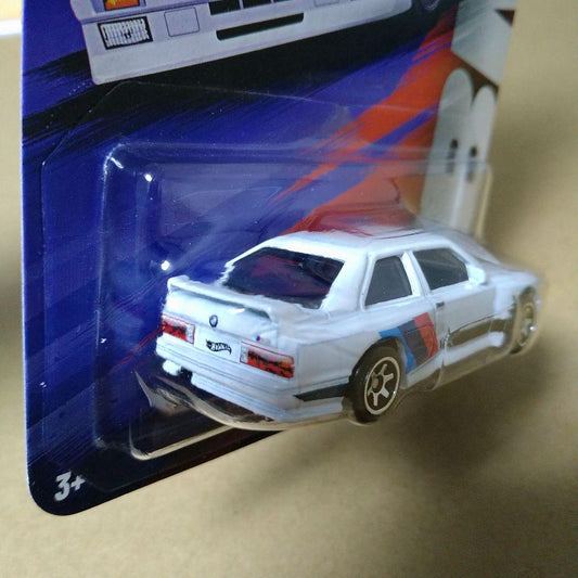 Celebrations BMW 3.0 CS HOT WHEELS JBY56/GRT01 - Mô hình siêu xe 1:64 - Hot Wheels