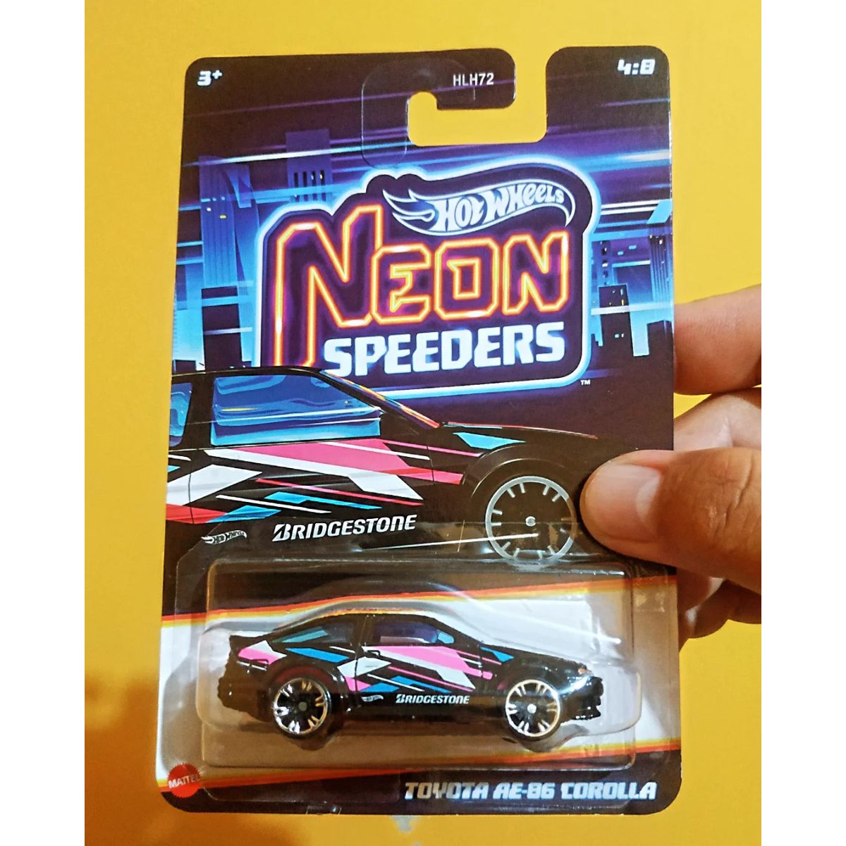Hot Wheels Neon Speeders TOYOTA AE-86 COROLLA HLH72 - Mô hình xe đua die-cast - Hot Wheels - Hình ảnh sản phẩm