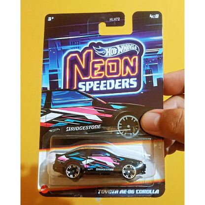Hot Wheels Neon Speeders TOYOTA AE-86 COROLLA HLH72 - Mô hình xe đua die-cast - Hot Wheels - Hình ảnh sản phẩm