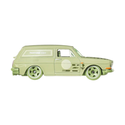 Đồ Chơi Siêu Xe Pantone - Custom 69 Volkswagen Squareback HOT WHEELS JKY60/JKY47