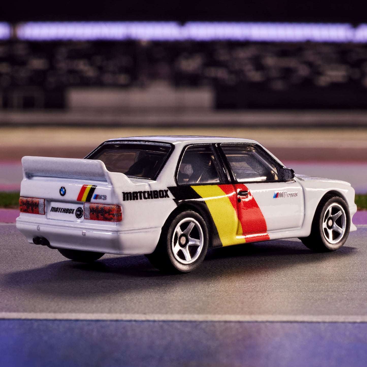 Matchbox 1993 BMW E30 M3 - Xe Mô Hình Tỉ Lệ 1:64 - Matchbox Collectors - Hình ảnh bổ sung 4