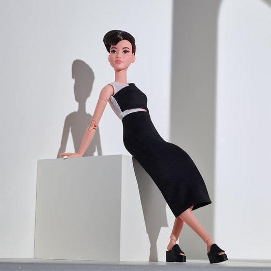 Barbie Looks Doll (Petite, Brunette Pixie Cut) Búp Bê Sưu Tầm Chính Hãng Mattel GXB29 - Hình ảnh chi tiết 2