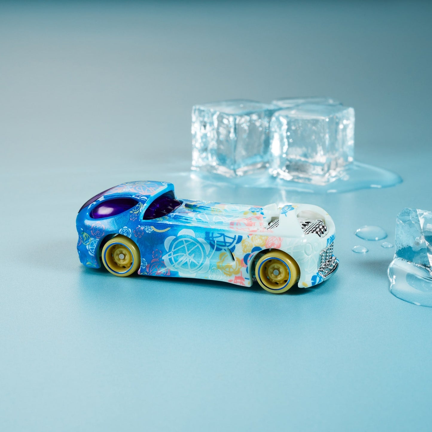 Sean Wotherspoon x adidas x Hot Wheels Deora II Vehicle Xe Mô Hình Đổi Màu Hot Wheels - Hình ảnh chi tiết 2