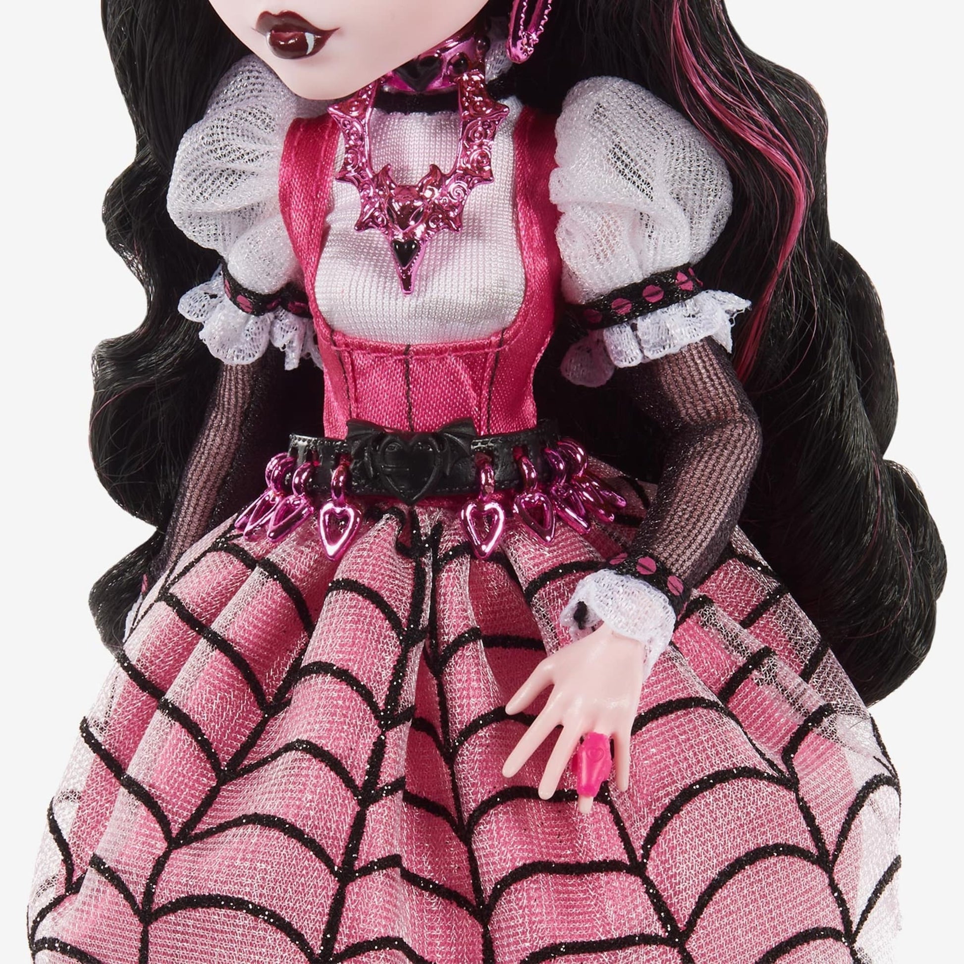 Monster High Haunt Couture Draculaura Doll - Búp Bê Sưu Tầm Cao Cấp Mattel HGK10 - Góc nhìn khác 3
