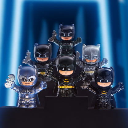 Little People Collector Batman 85th Anniversary: I Am Batman Pack - Bộ 6 Mô Hình Batman Kỷ Niệm 85 Năm - Mattel HVW63 - Hình ảnh chi tiết 2
