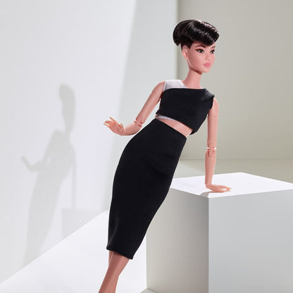 Barbie Looks Doll (Petite, Brunette Pixie Cut) Búp Bê Sưu Tầm Chính Hãng Mattel GXB29 - Hình ảnh bổ sung 4