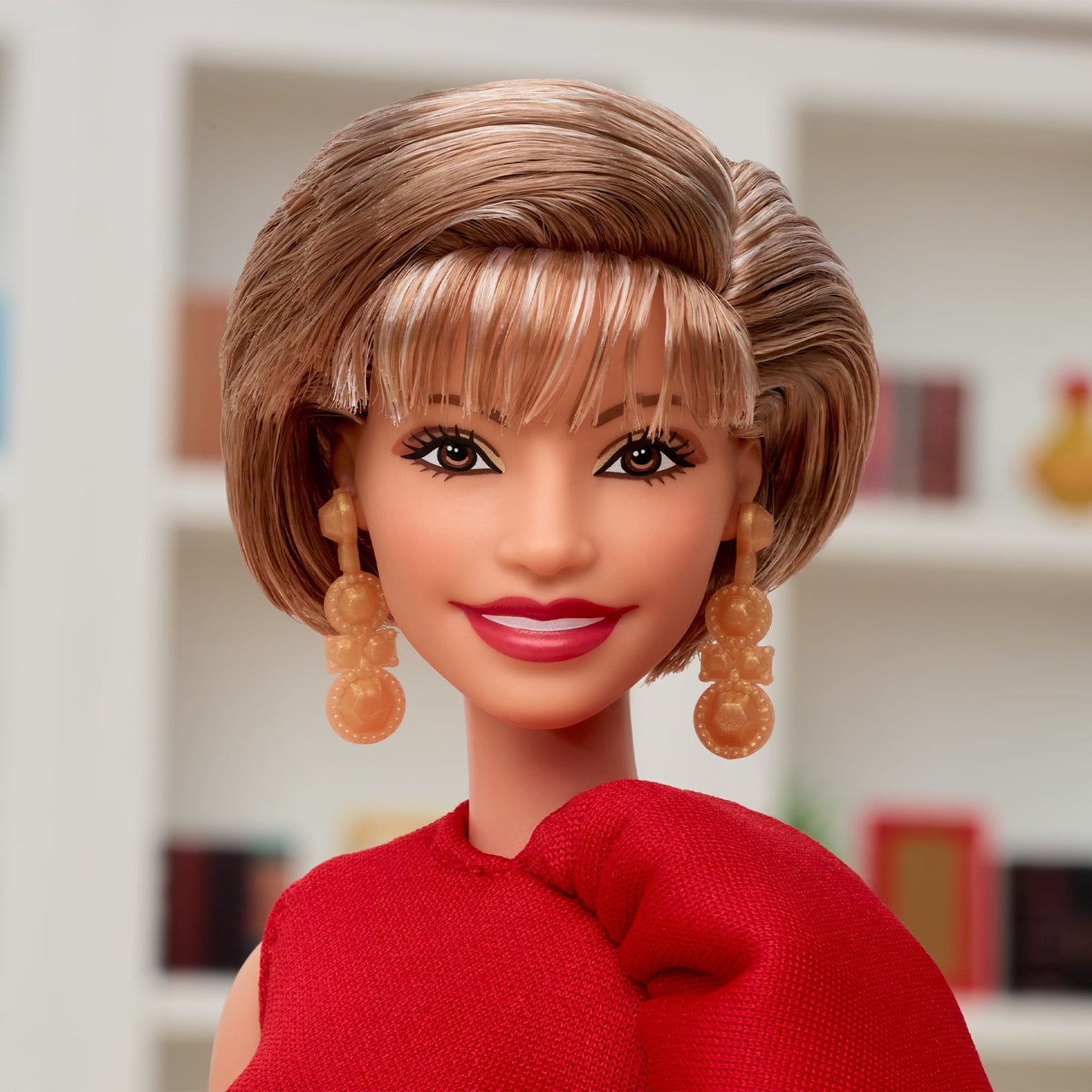 Barbie Inspiring Women Isabel Allende Doll - Búp Bê Nữ Văn Sĩ Sưu Tầm - Mattel Signature - Hình ảnh bổ sung 4