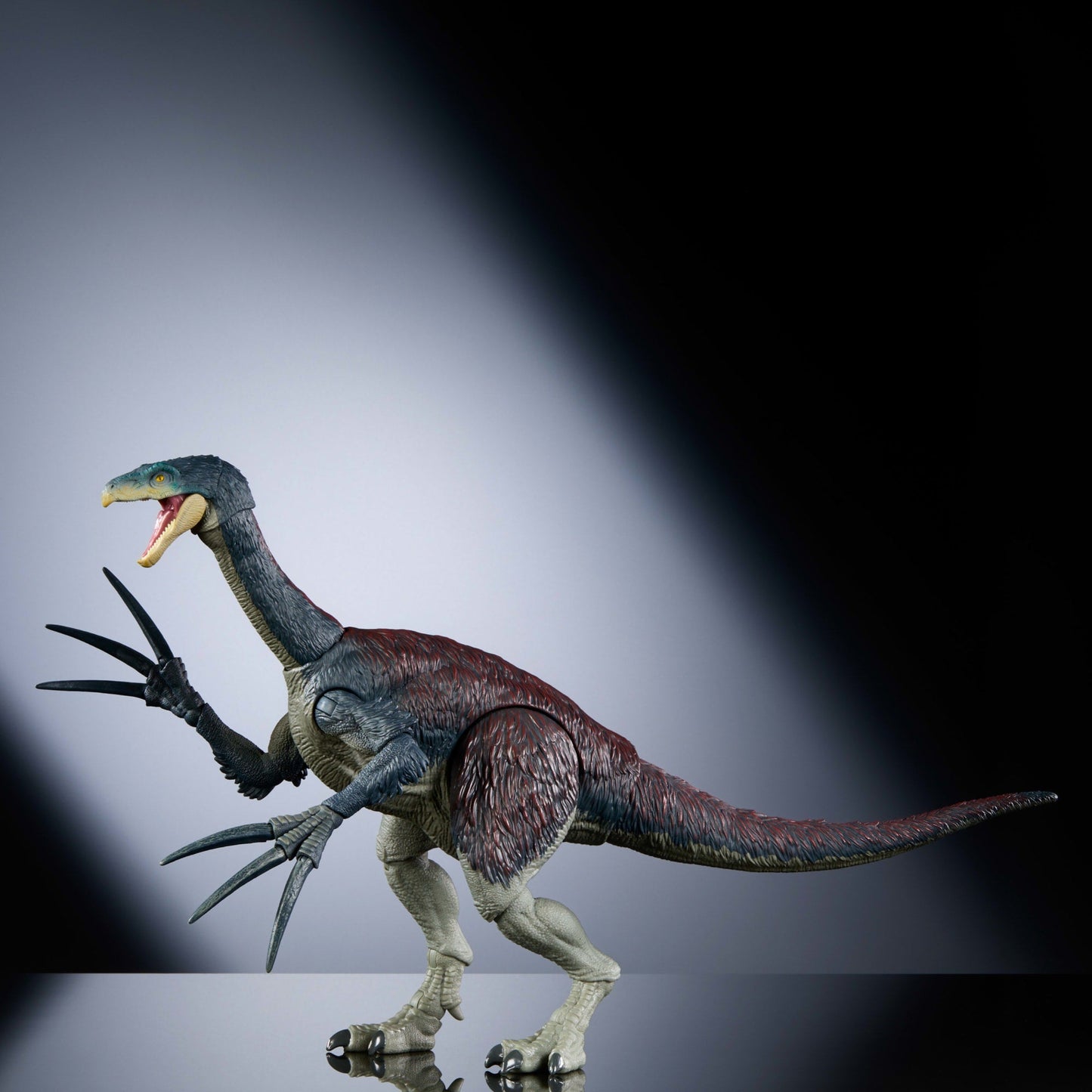 Jurassic World Dominion Hammond Collection Therizinosaurus - Mô hình khủng long cao cấp Mattel - Góc nhìn khác 3