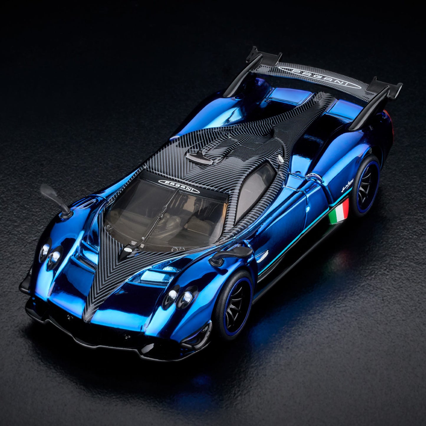 RLC Exclusive 2021 Pagani Huayra R - Mô Hình Siêu Xe Hot Wheels Cao Cấp
