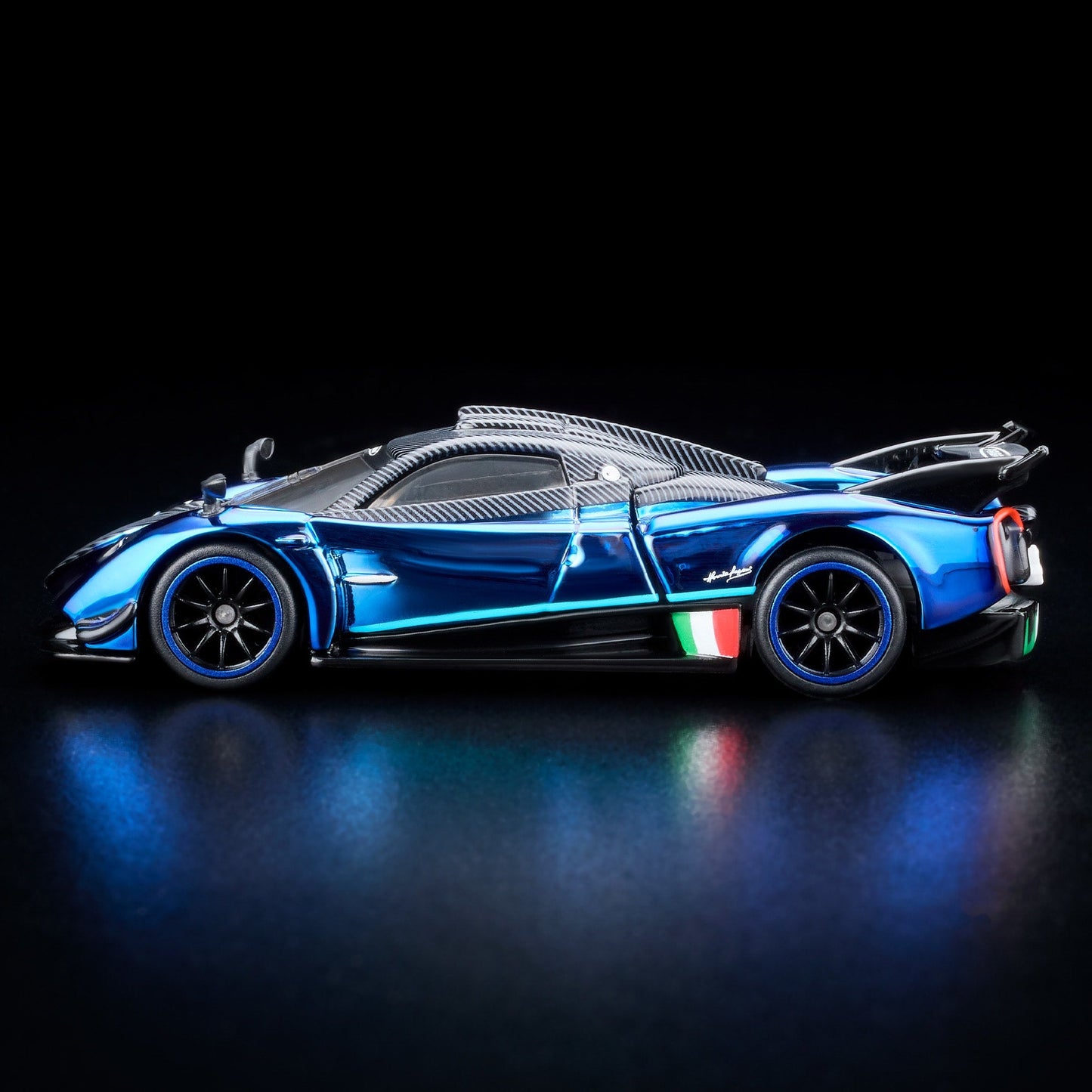 RLC Exclusive 2021 Pagani Huayra R - Mô Hình Siêu Xe Hot Wheels Cao Cấp