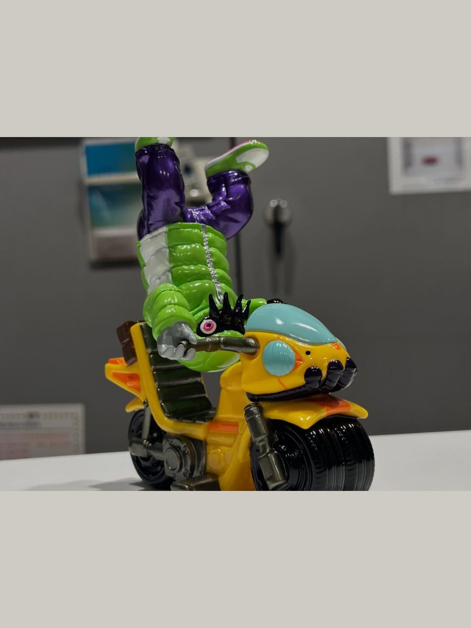 Devil Toys X Gyaromi Oid Trike - Mô hình Sofubi Figure cao cấp Devil Toys - Hình ảnh bổ sung 4