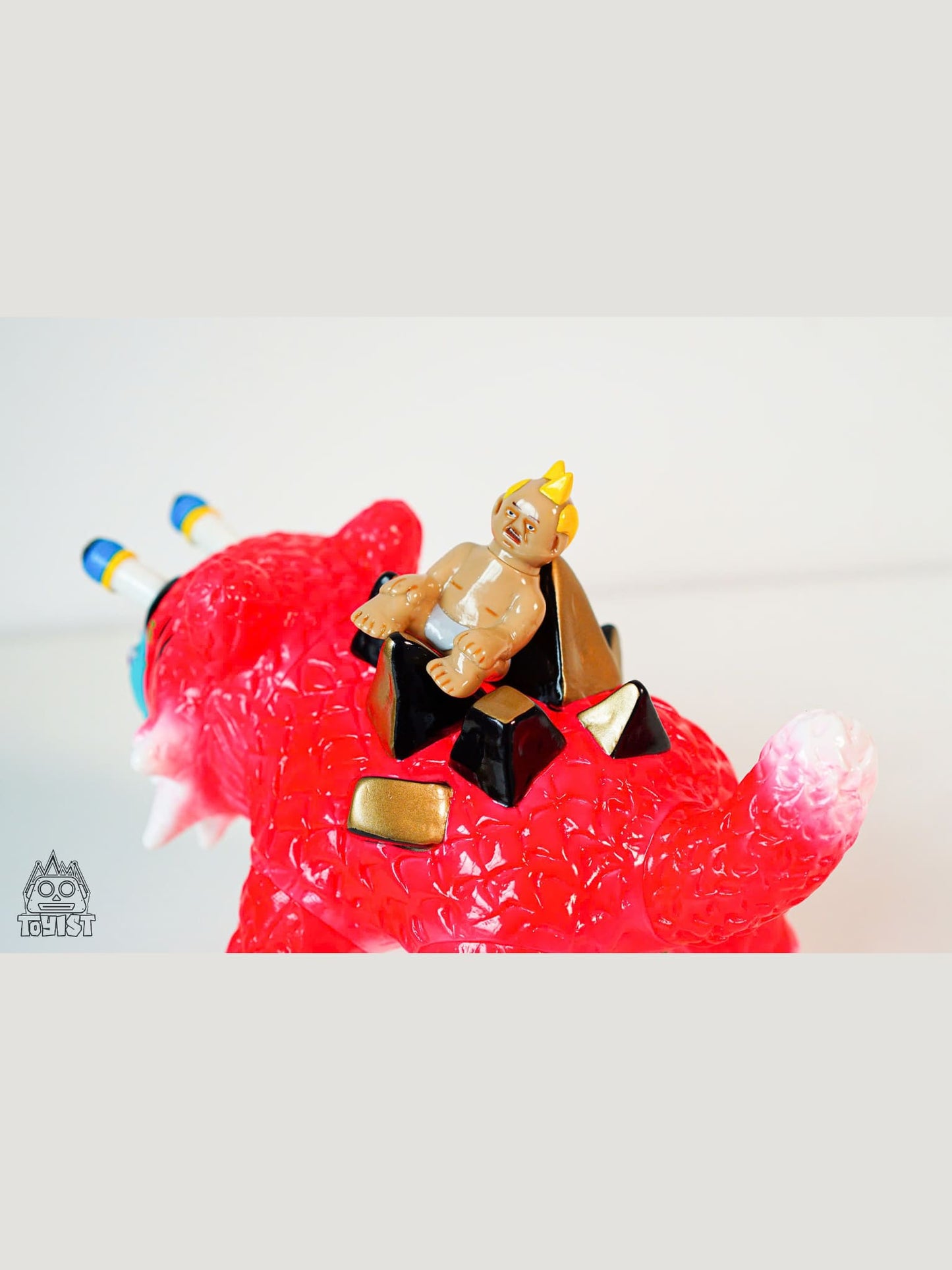 BAD Tiger Strawberry Milky Ice Colour Version - Đồ Chơi Nghệ Thuật Sofubi Kaiju One