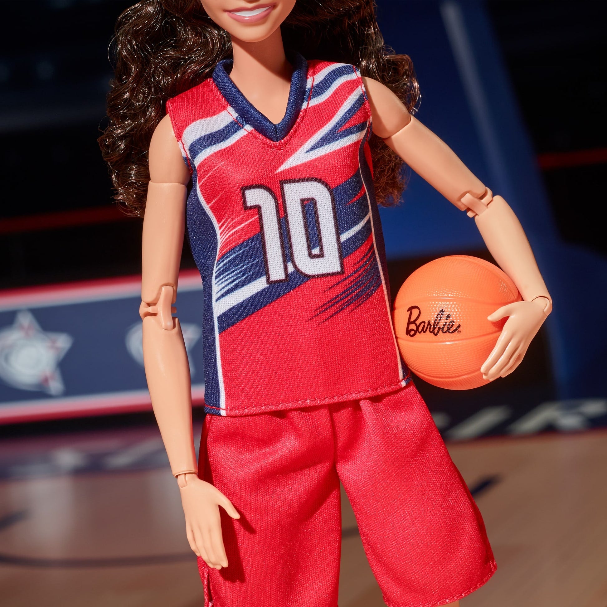 Barbie Inspiring Women Sue Bird Doll - Búp bê Sưu tầm Vận động viên Bóng rổ - Mattel HJW97 Mattel - ảnh 4 - Collectible Dolls