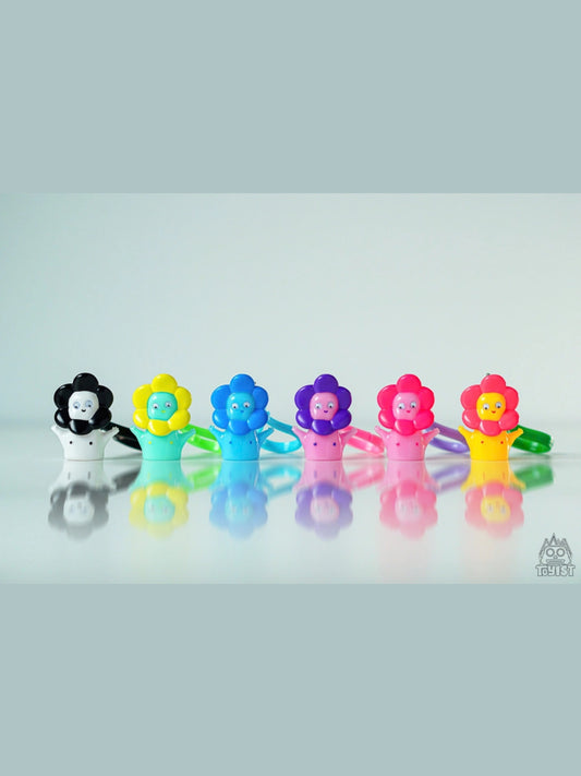 517.Toy Keychain - Móc Khóa Nghệ Thuật Sofubi - 517.TOY