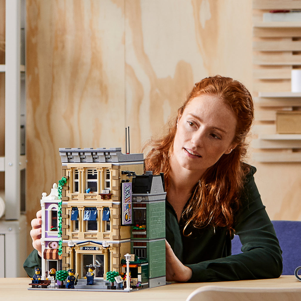 LEGO® Creator Expert Police Station - Mô hình Lắp ráp Trạm Cảnh Sát - LEGO 10278 LEGO - ảnh 2 - LEGO Creator Expert