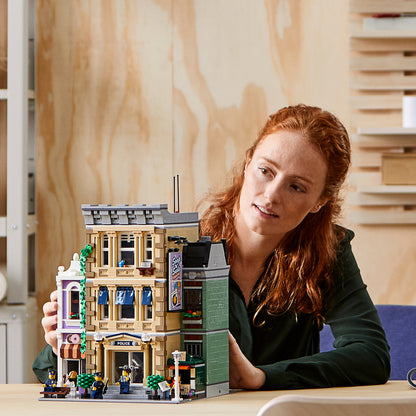 LEGO® Creator Expert Police Station - Mô hình Lắp ráp Trạm Cảnh Sát - LEGO 10278 LEGO - ảnh 2 - LEGO Creator Expert