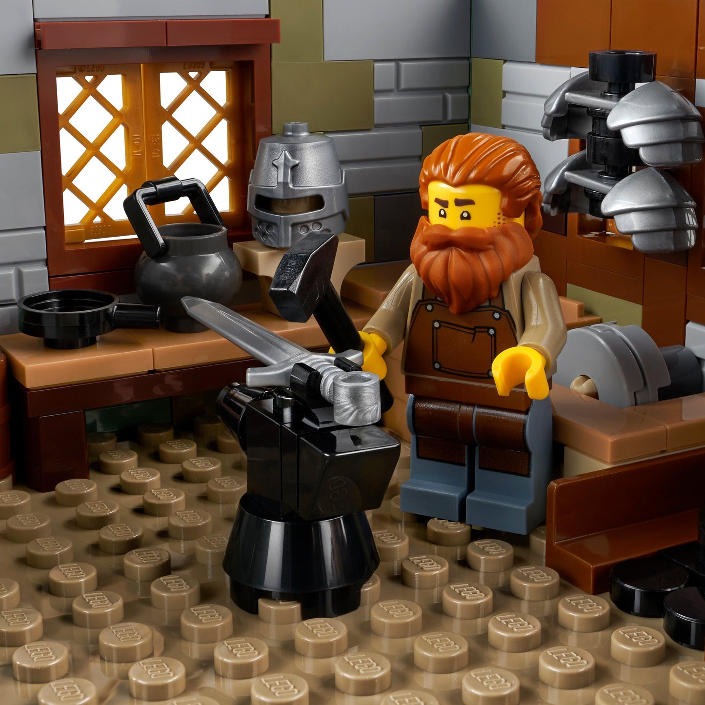 LEGO® Ideas Medieval Blacksmith - Đồ chơi lắp ráp mô hình Thợ rèn Trung cổ (21325) - LEGO
