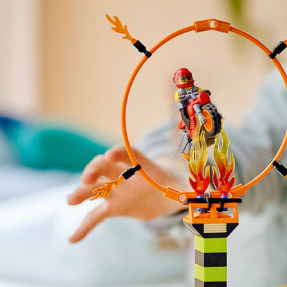 LEGO® City Stunt Competition - Đồ chơi lắp ráp mô tô mạo hiểm LEGO 60299