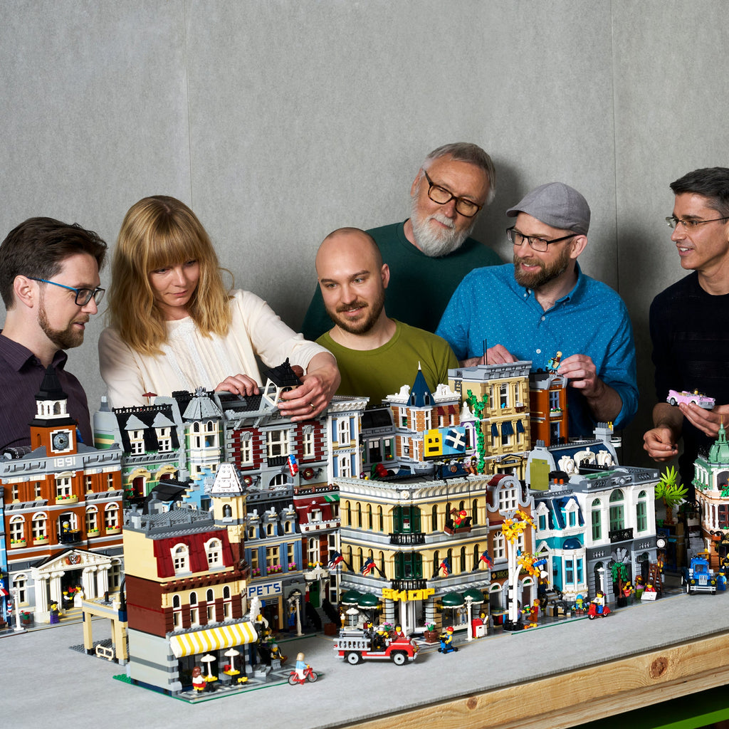LEGO® Creator Expert Boutique Hotel - Mô hình Khách sạn Cổ điển - LEGO 10297