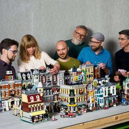 LEGO® Creator Expert Boutique Hotel - Mô hình Khách sạn Cổ điển - LEGO 10297