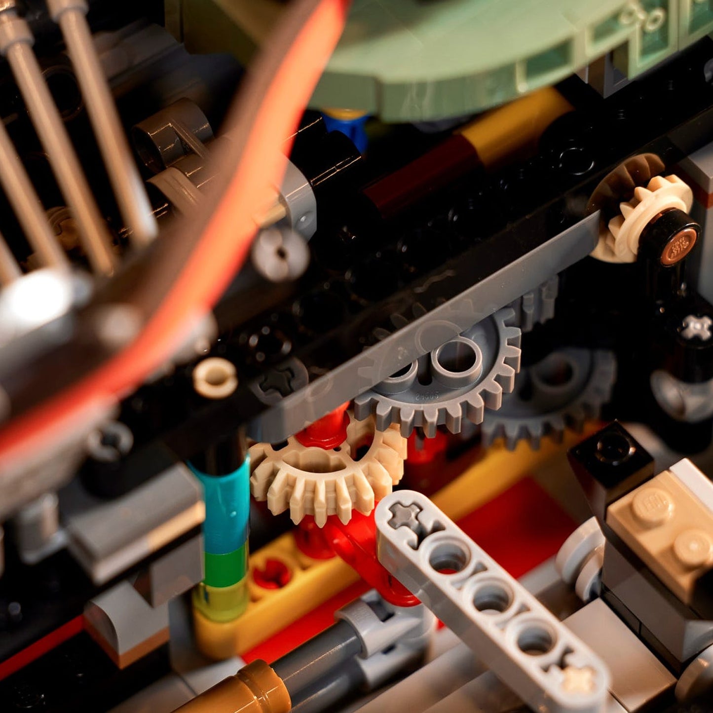 LEGO® Ideas Typewriter - Bộ Lắp Ráp Máy Đánh Chữ Cổ Điển - LEGO 21327