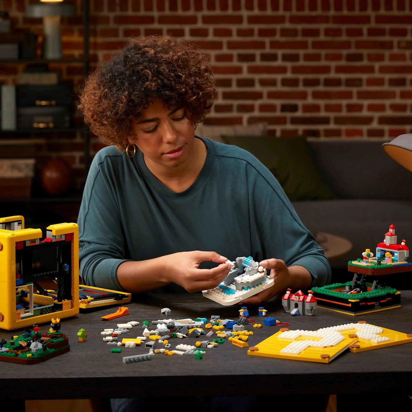 LEGO® Super Mario 64™ Question Mark Block - Bộ Lắp Ráp Khối Chấm Hỏi Kinh Điển - LEGO 71395 - Hình ảnh bổ sung 5