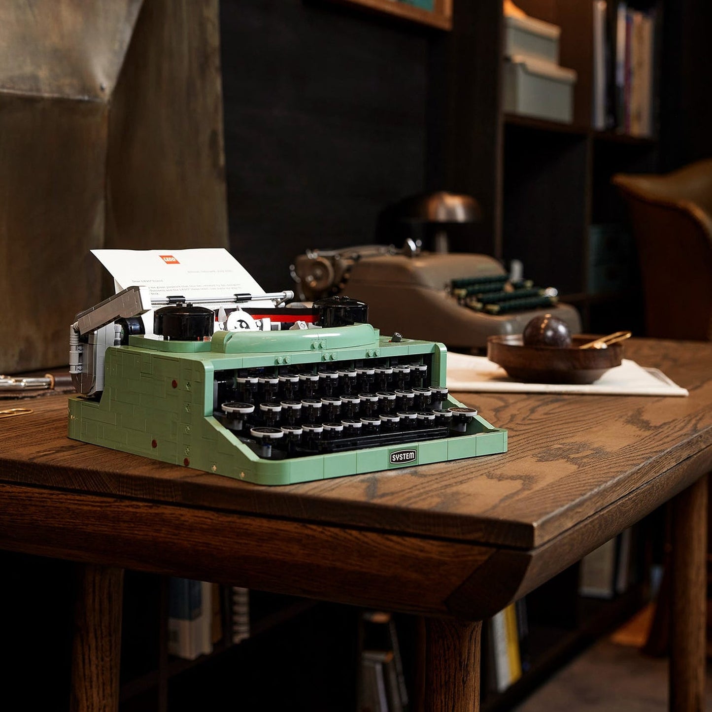 LEGO® Ideas Typewriter - Bộ Lắp Ráp Máy Đánh Chữ Cổ Điển - LEGO 21327