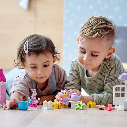 LEGO® DUPLO™ Minnie’s House and Café - Bộ Đồ Chơi Ngôi Nhà Của Minnie - LEGO 10942 - Góc nhìn khác 3